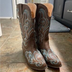 Brown and Teal cowgirl boots